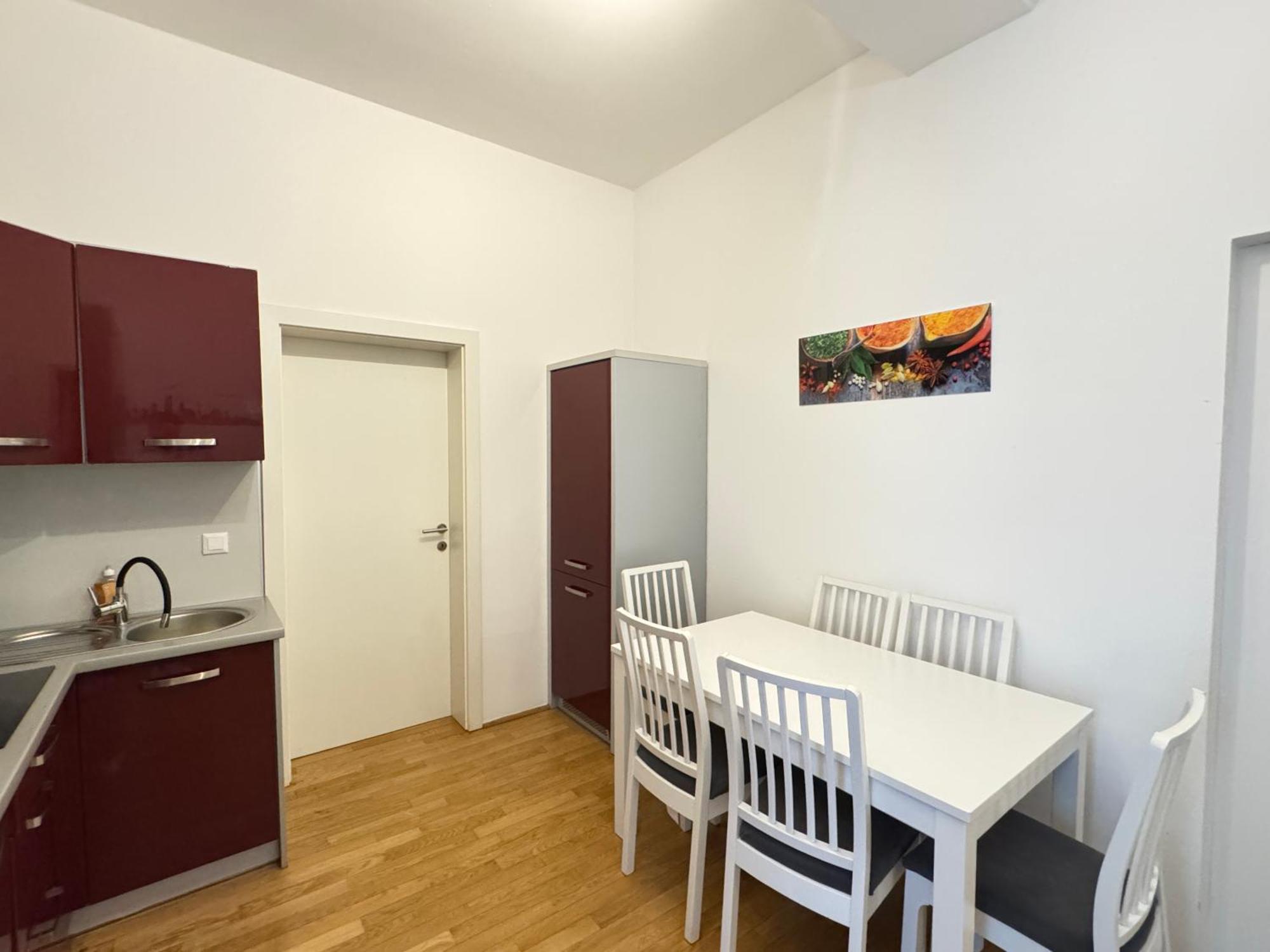 Charming Flat & Balcony Near Central Station L Bg5 เวียนนา ภายนอก รูปภาพ