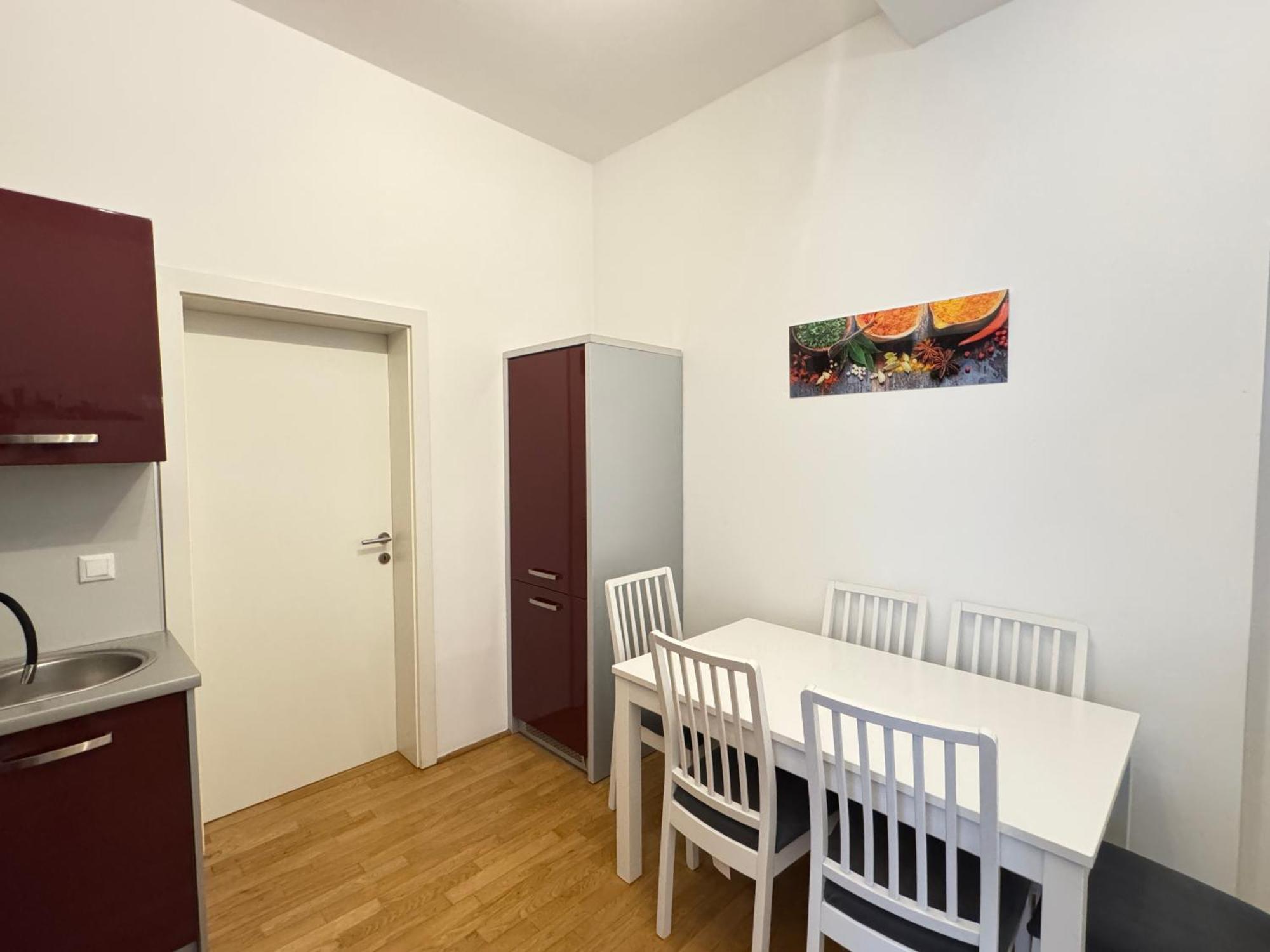 Charming Flat & Balcony Near Central Station L Bg5 เวียนนา ภายนอก รูปภาพ