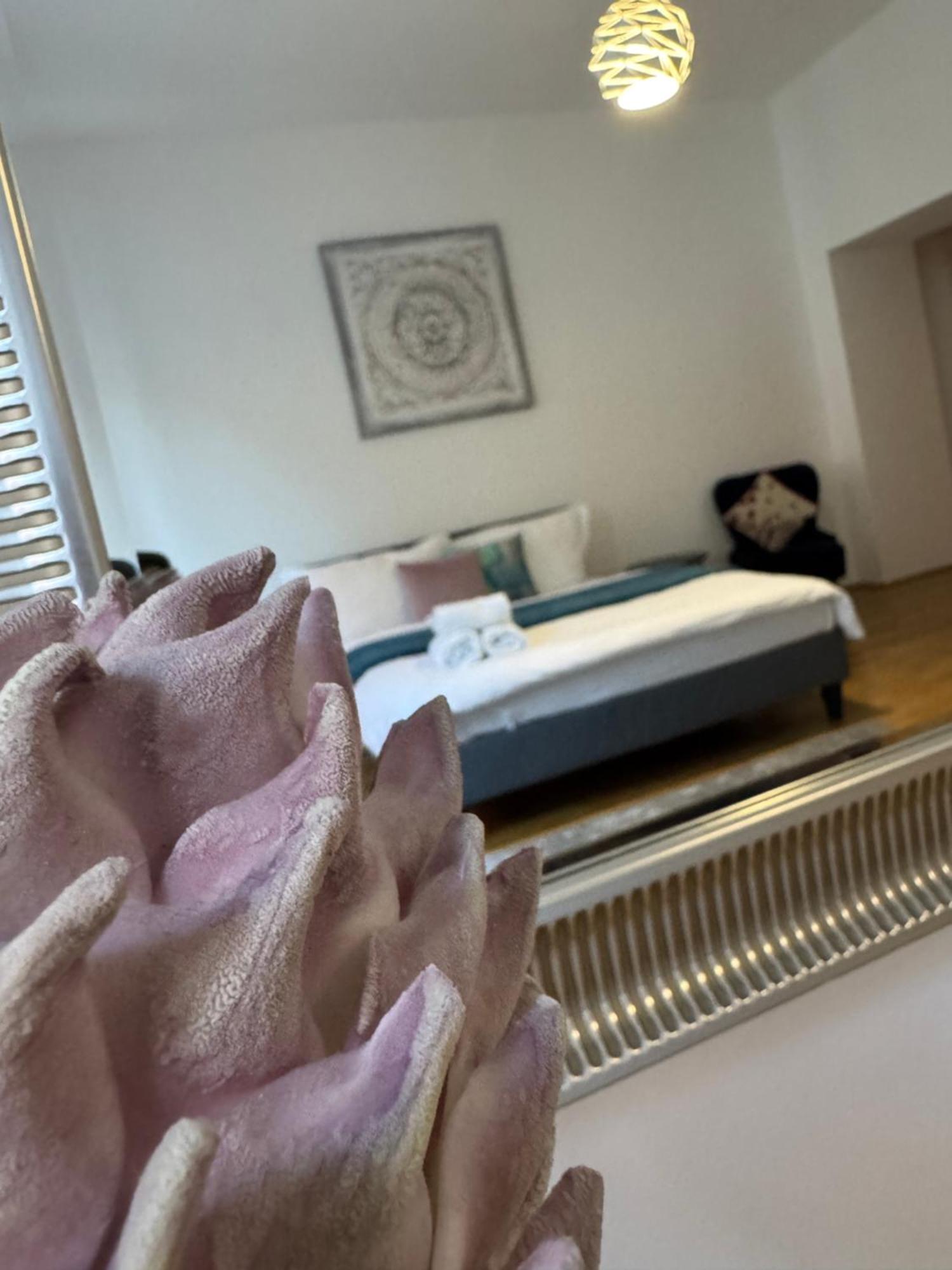 Charming Flat & Balcony Near Central Station L Bg5 เวียนนา ภายนอก รูปภาพ