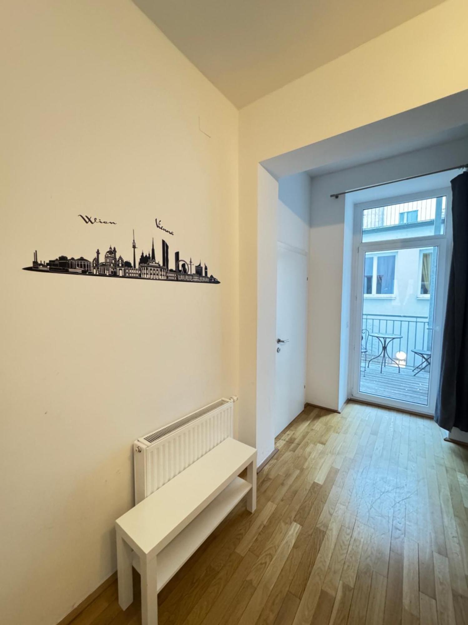 Charming Flat & Balcony Near Central Station L Bg5 เวียนนา ภายนอก รูปภาพ